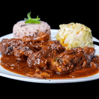 Entrée - Brown Stew Chicken