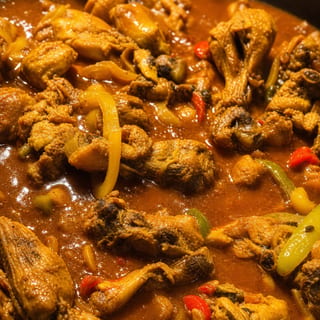 Boneless curry chicken